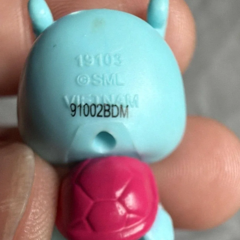 Littlest Pet Shop Bird Figure 91002BDM Blue Pink Star Glitter Wings 19103